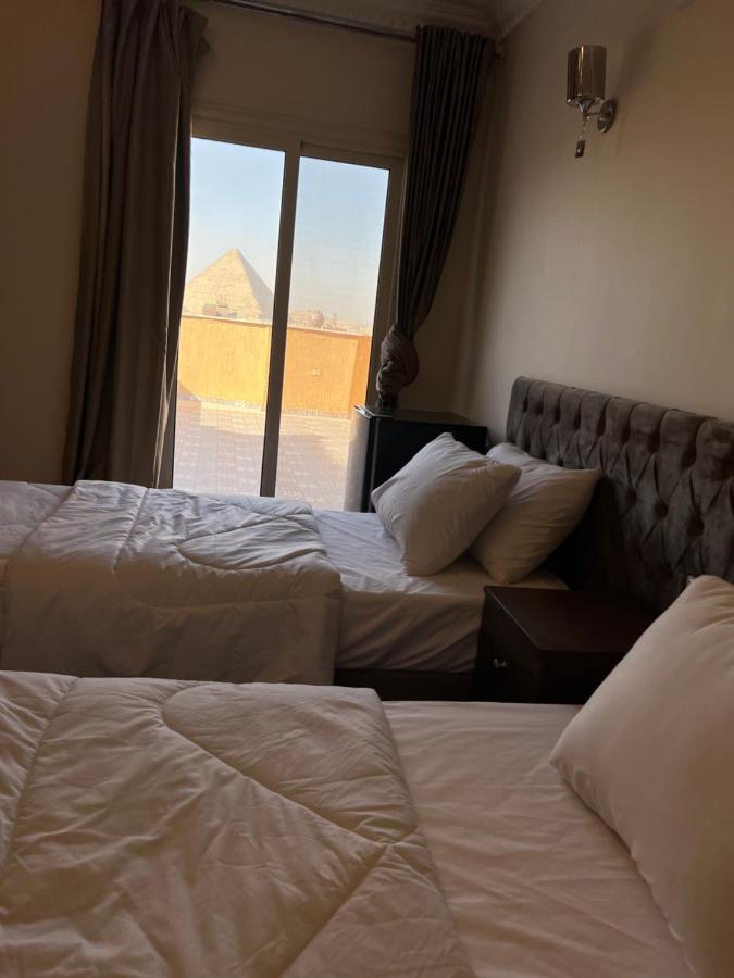Bedouin Pyramids Guest House Kafret el-Gabal Extérieur photo
