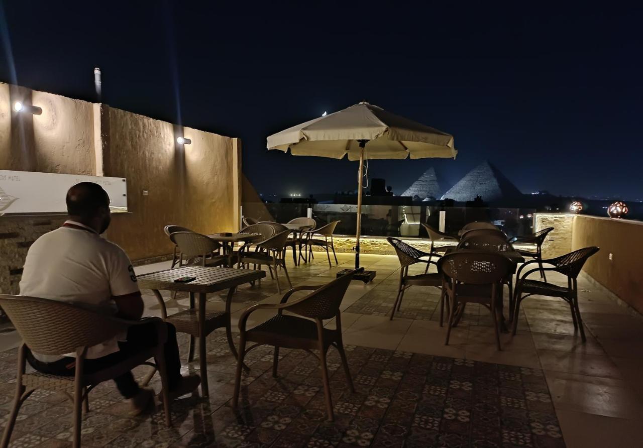 Bedouin Pyramids Guest House Kafret el-Gabal Extérieur photo