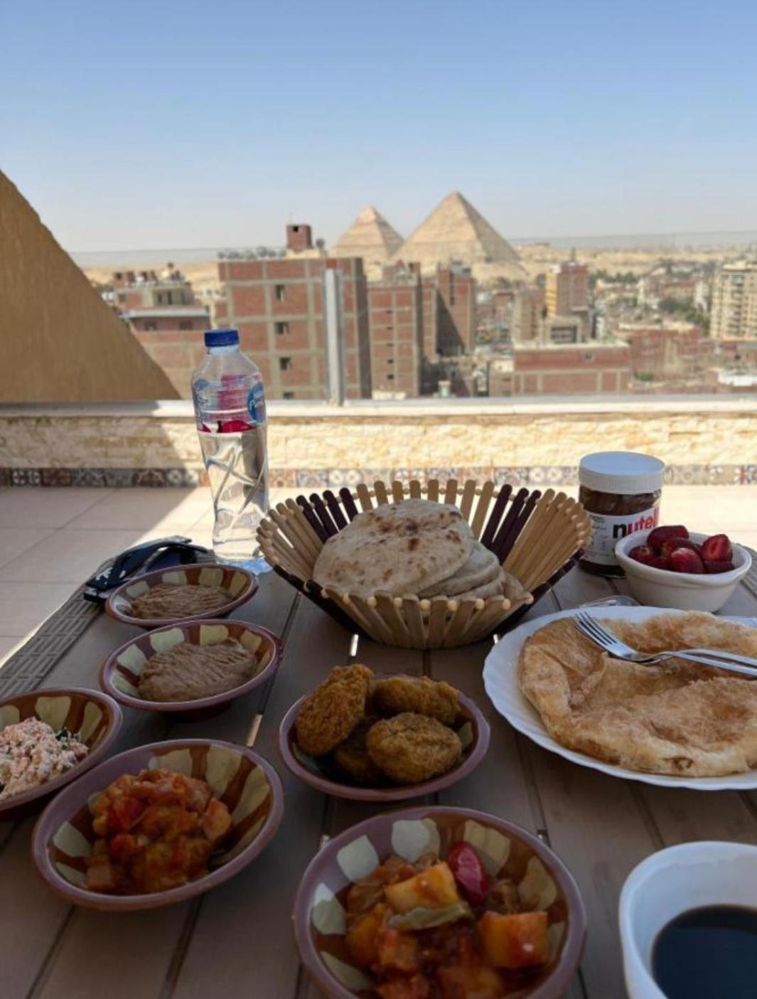 Bedouin Pyramids Guest House Kafret el-Gabal Extérieur photo